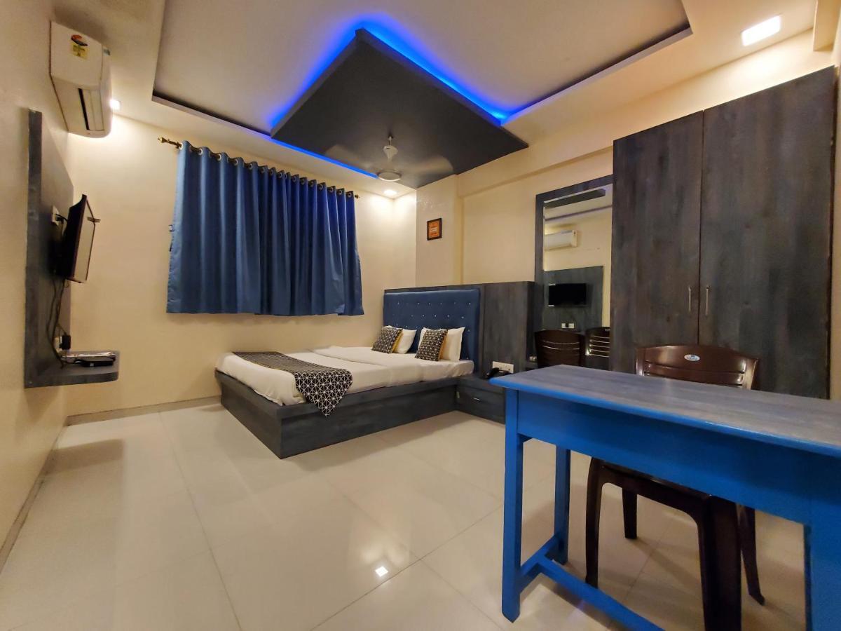 Hotel Mari Aai Residency Navi Mumbai Kültér fotó