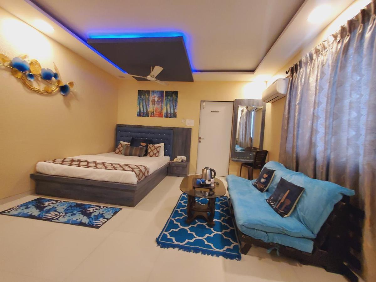 Hotel Mari Aai Residency Navi Mumbai Kültér fotó