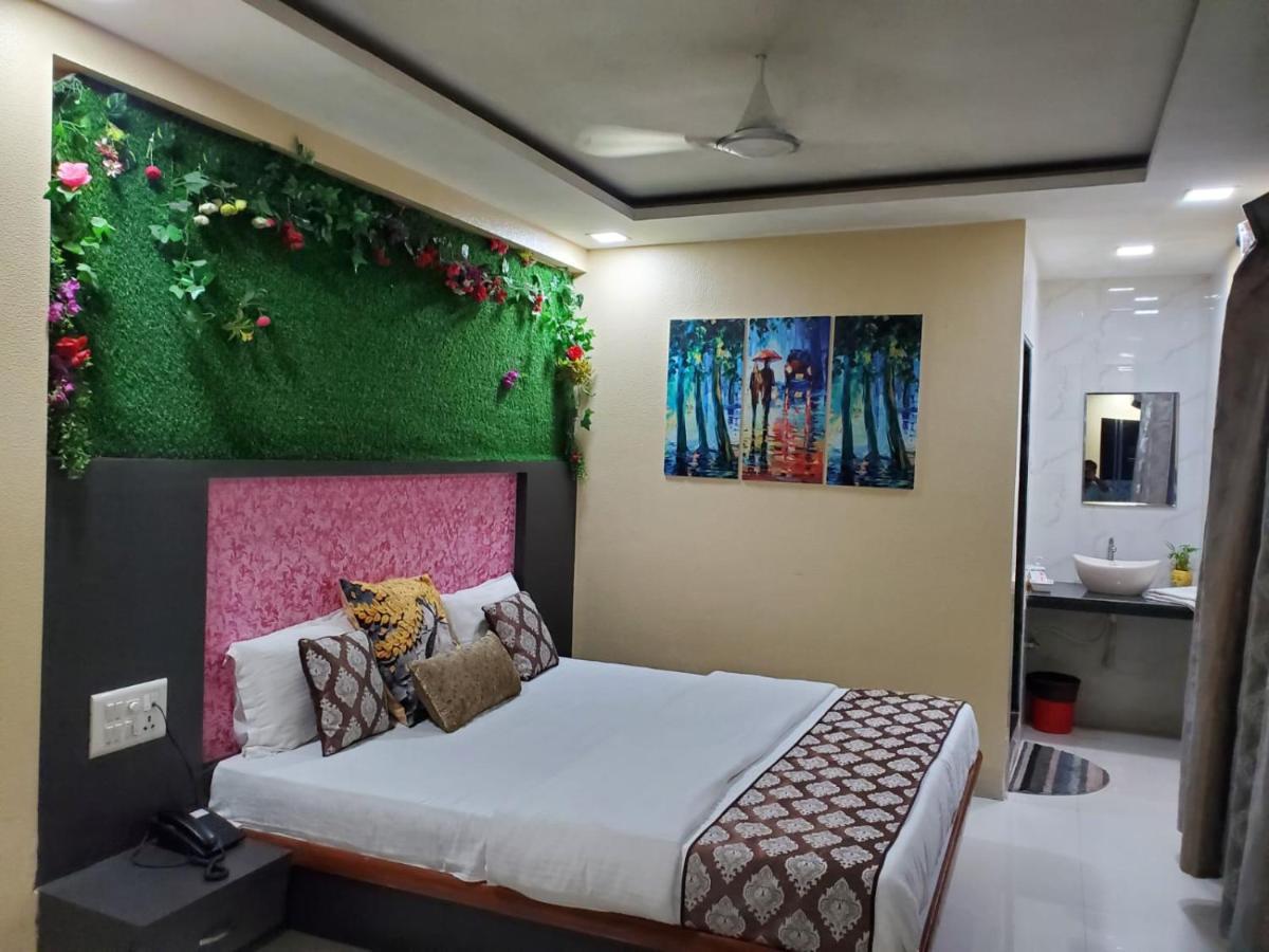 Hotel Mari Aai Residency Navi Mumbai Kültér fotó