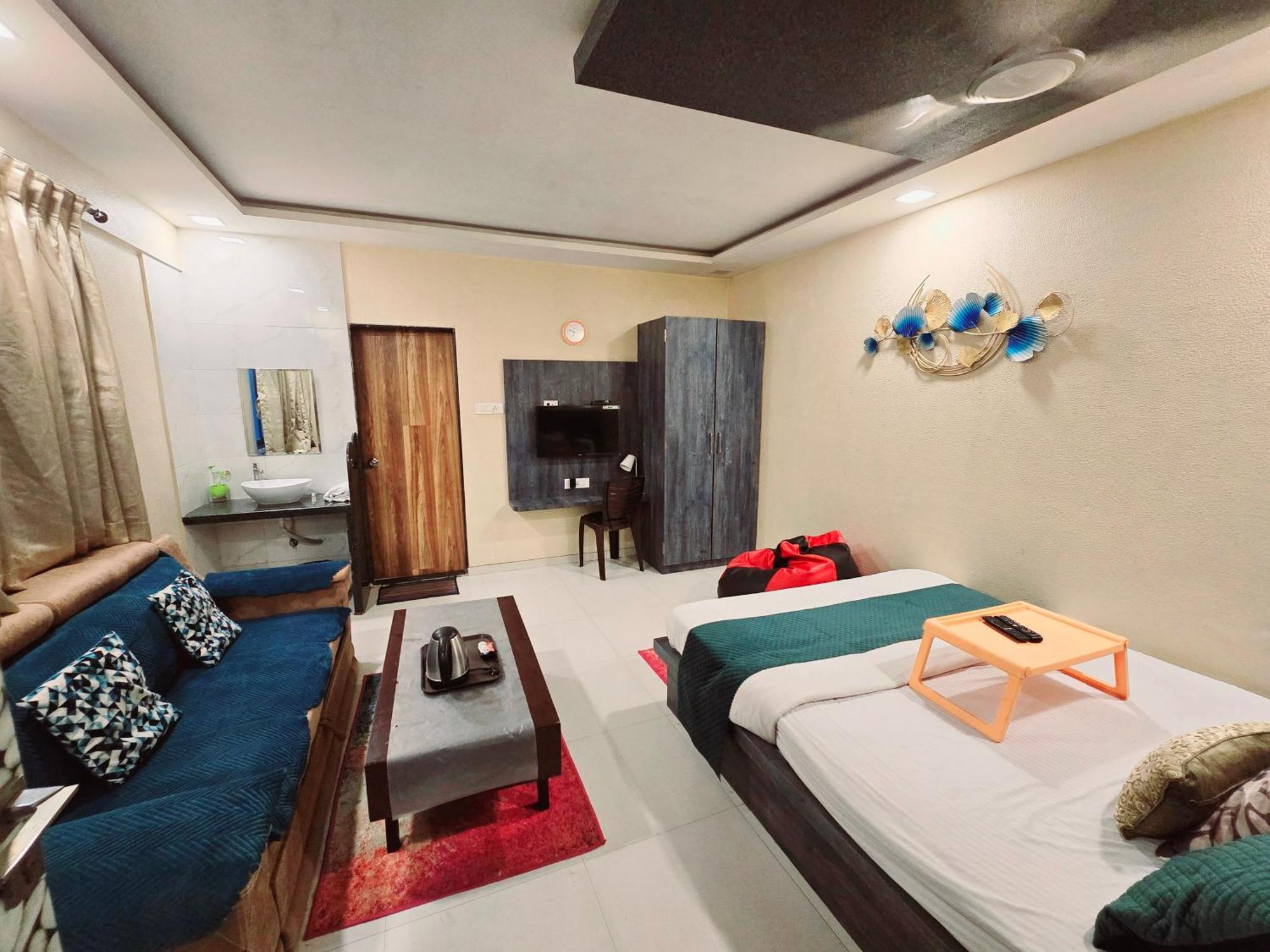 Hotel Mari Aai Residency Navi Mumbai Szoba fotó
