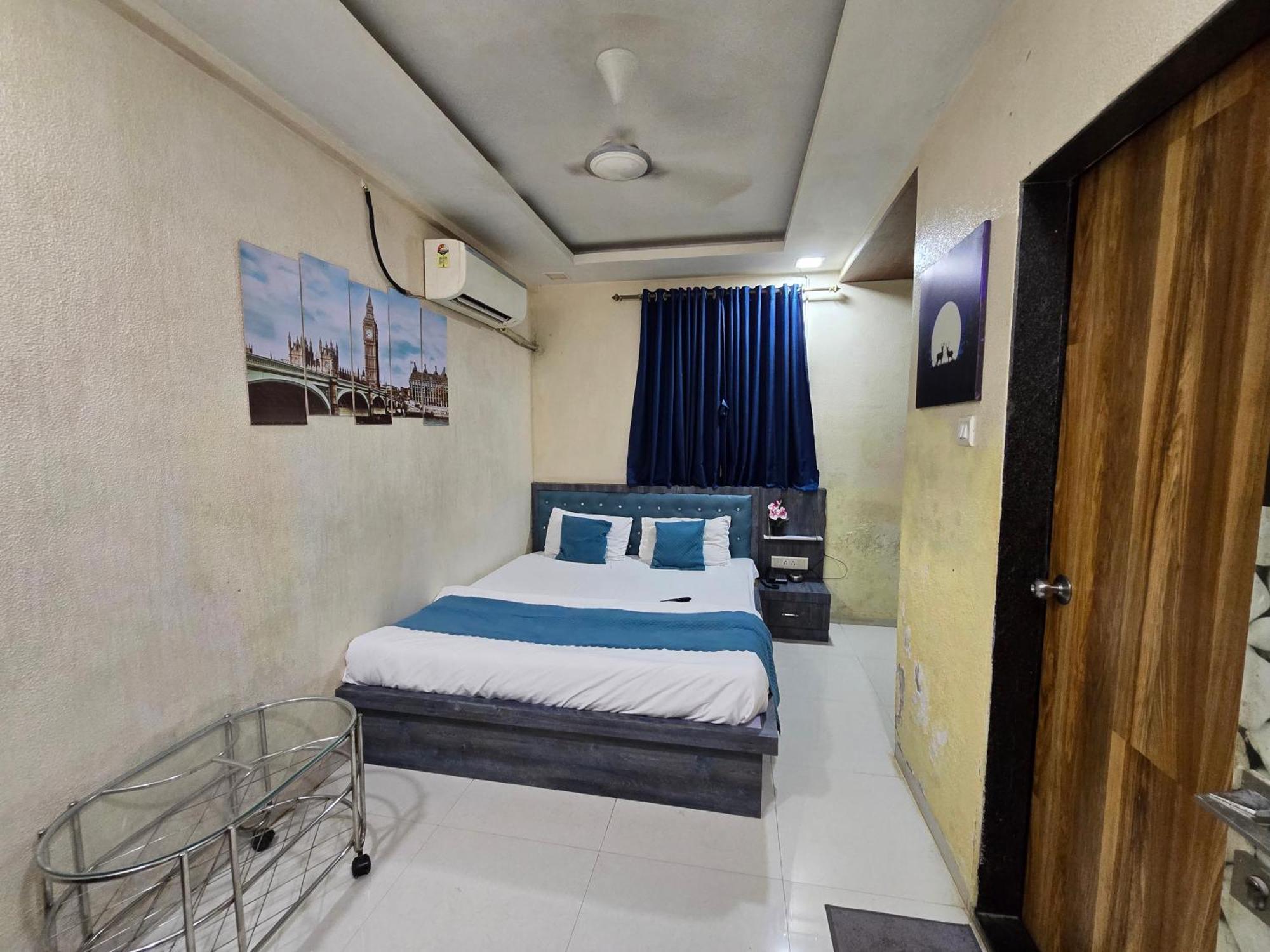 Hotel Mari Aai Residency Navi Mumbai Szoba fotó
