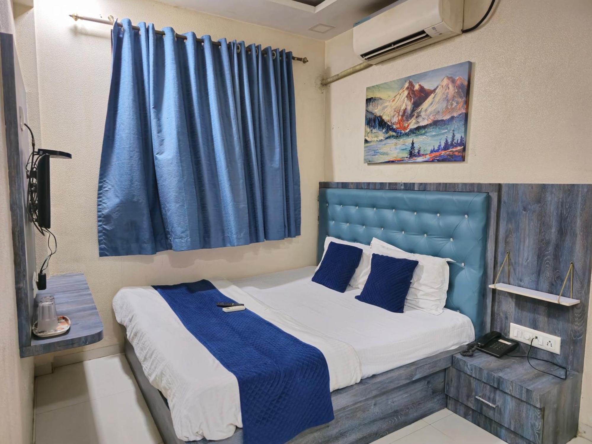 Hotel Mari Aai Residency Navi Mumbai Szoba fotó